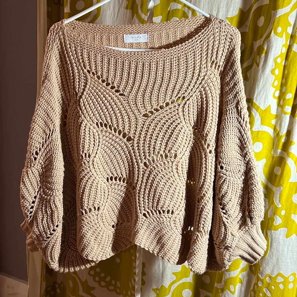 Poncho sweater